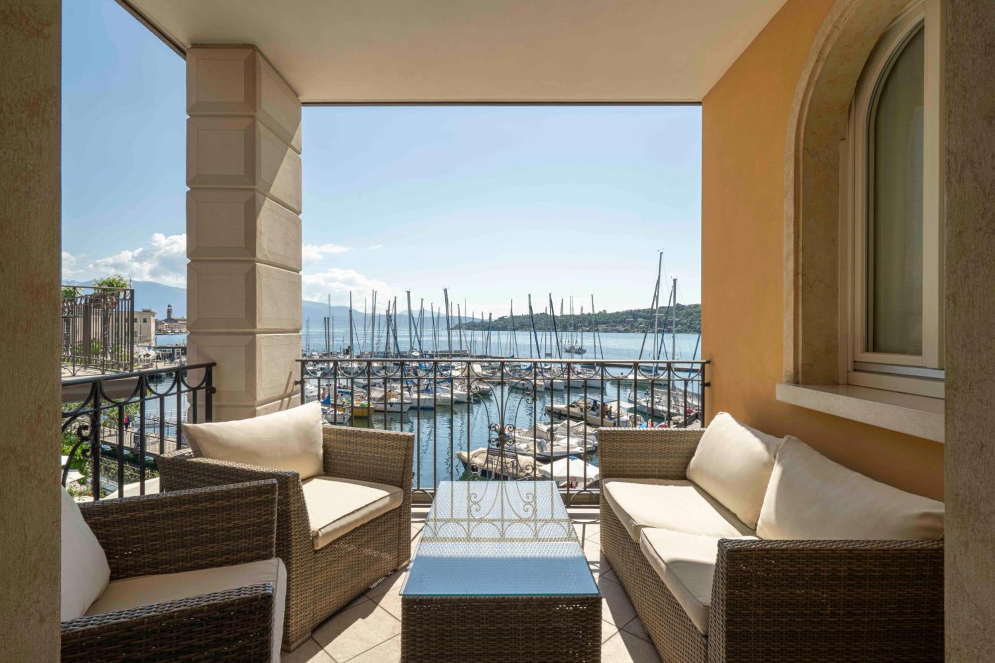 Bellerive Lifestyle Hotel Сало Экстерьер фото